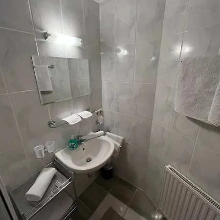 Gertraud Und Peter Geisler *